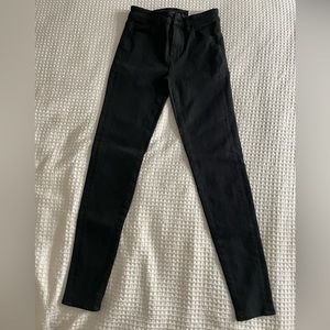NWT American Eagle Black Skinny Jeans Super Stretch X4